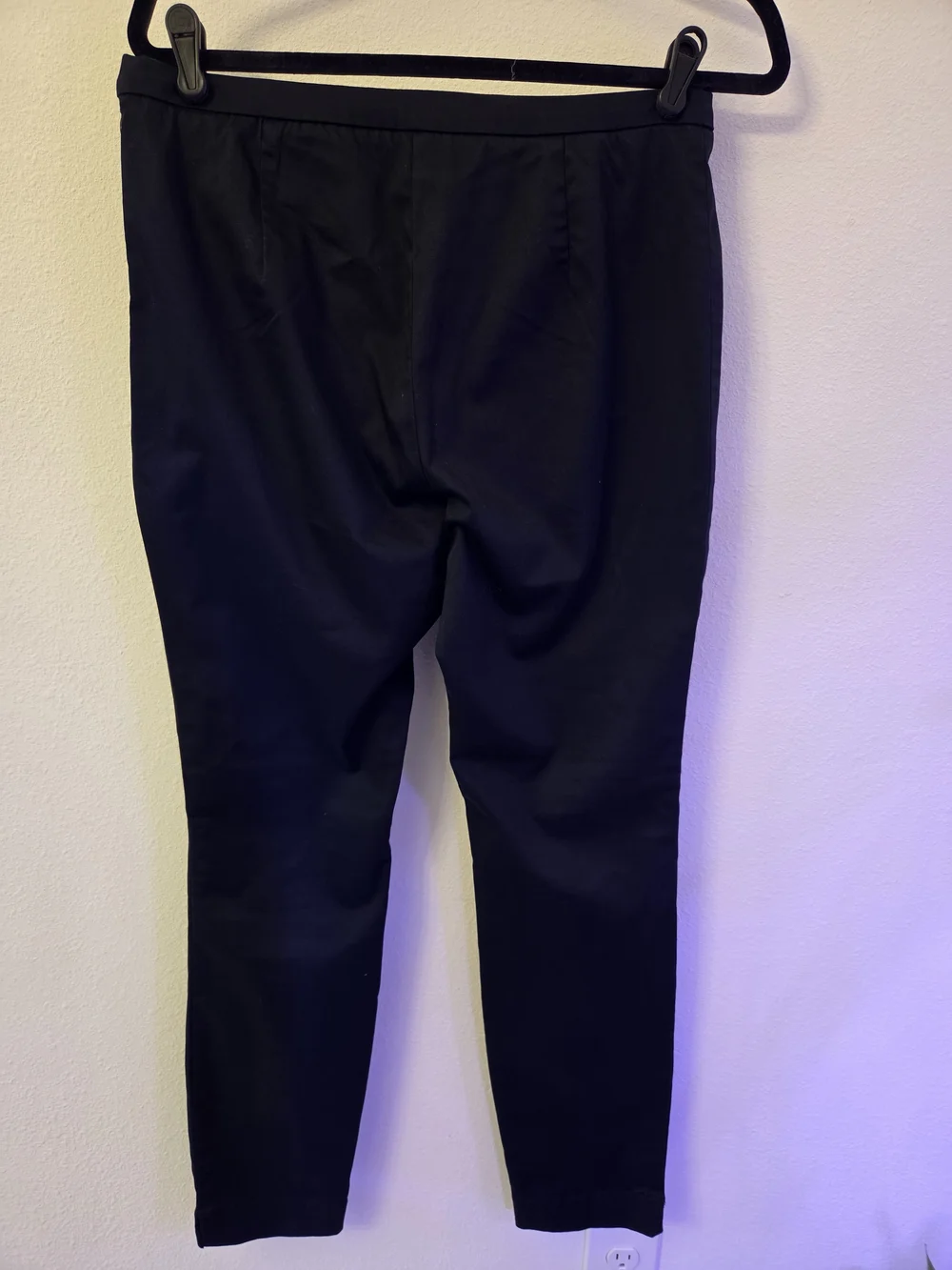 Tommy Bahama Black Pull-On Ankle Pants - Picture 5 of 5